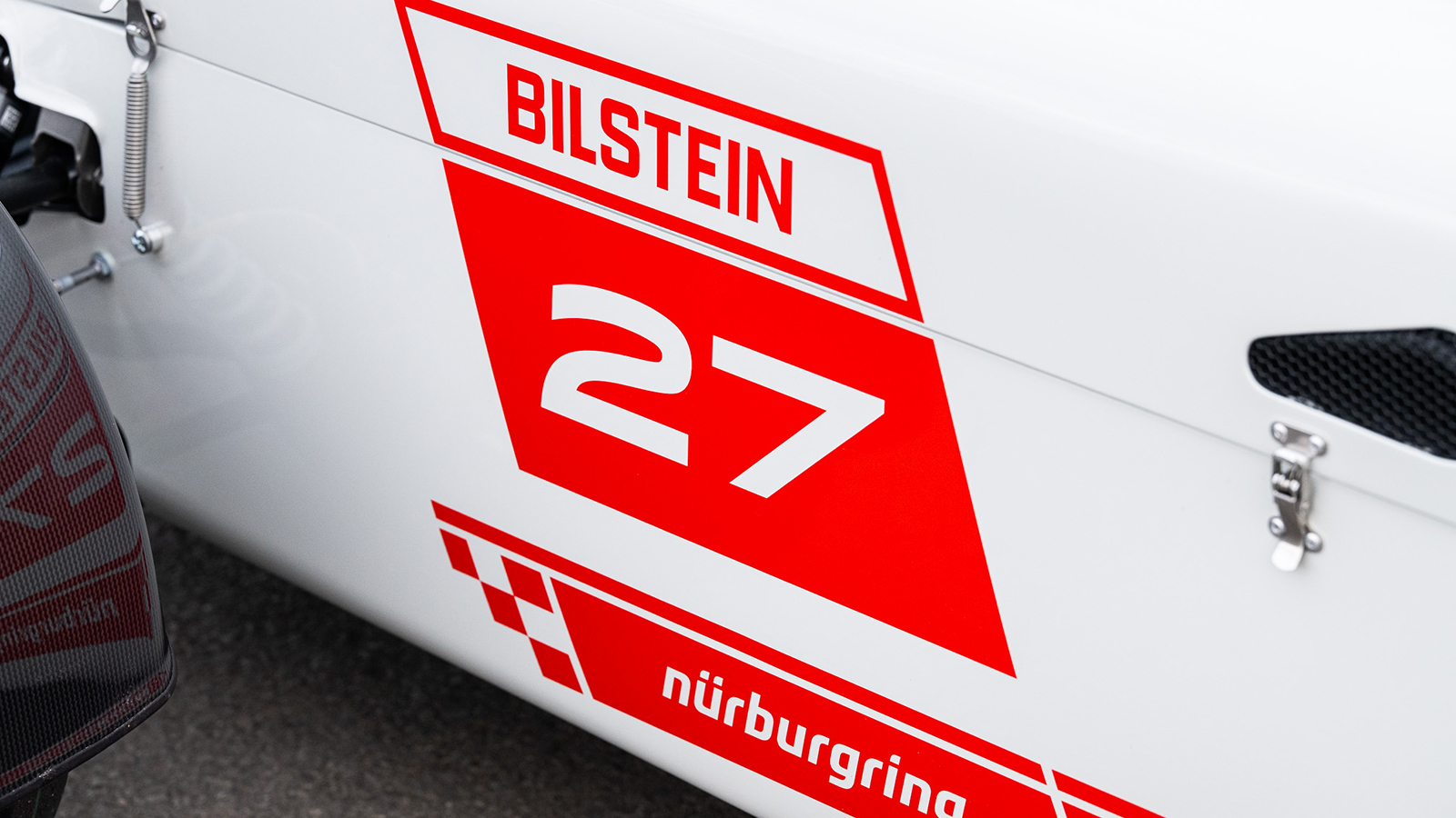 02-GALLERY-Nurbergring Edition-1600x900-NEW